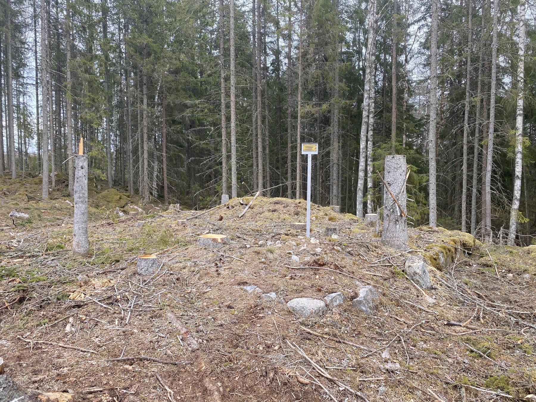 Lämning efter bostad