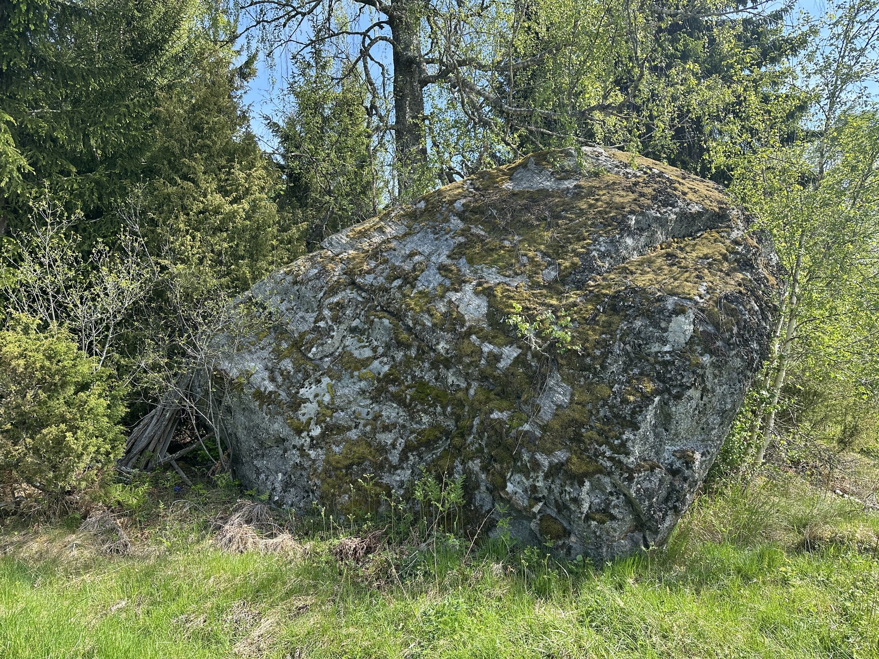 Vändstenen (a.k.a. Backastenen)